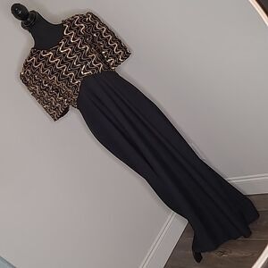 Southeastern sequined sz 10 evening wear